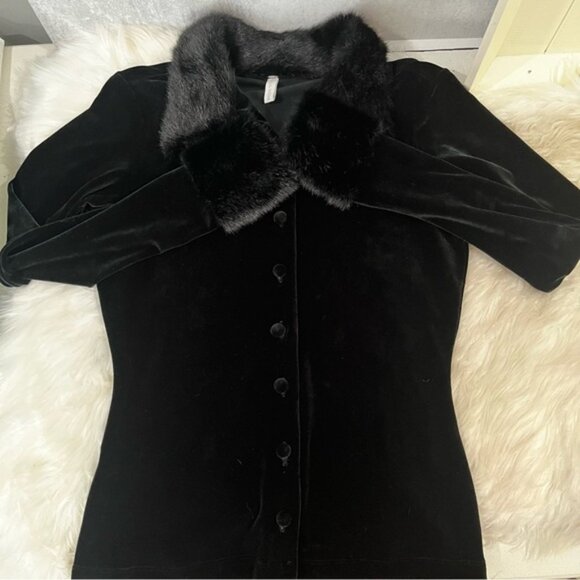 NEW Outlaw Vintage Velour Button Front Faux Fur Trimmed Long Sleeve Shirt Jacket - Picture 9 of 16